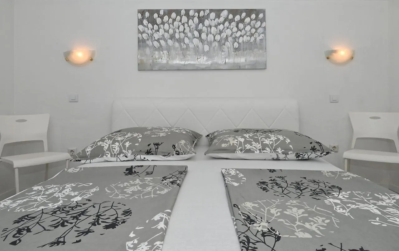 Apartments Villa Filip Trogir